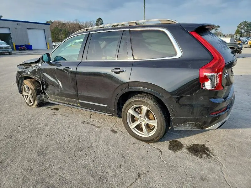 2016 VOLVO XC90 T5  