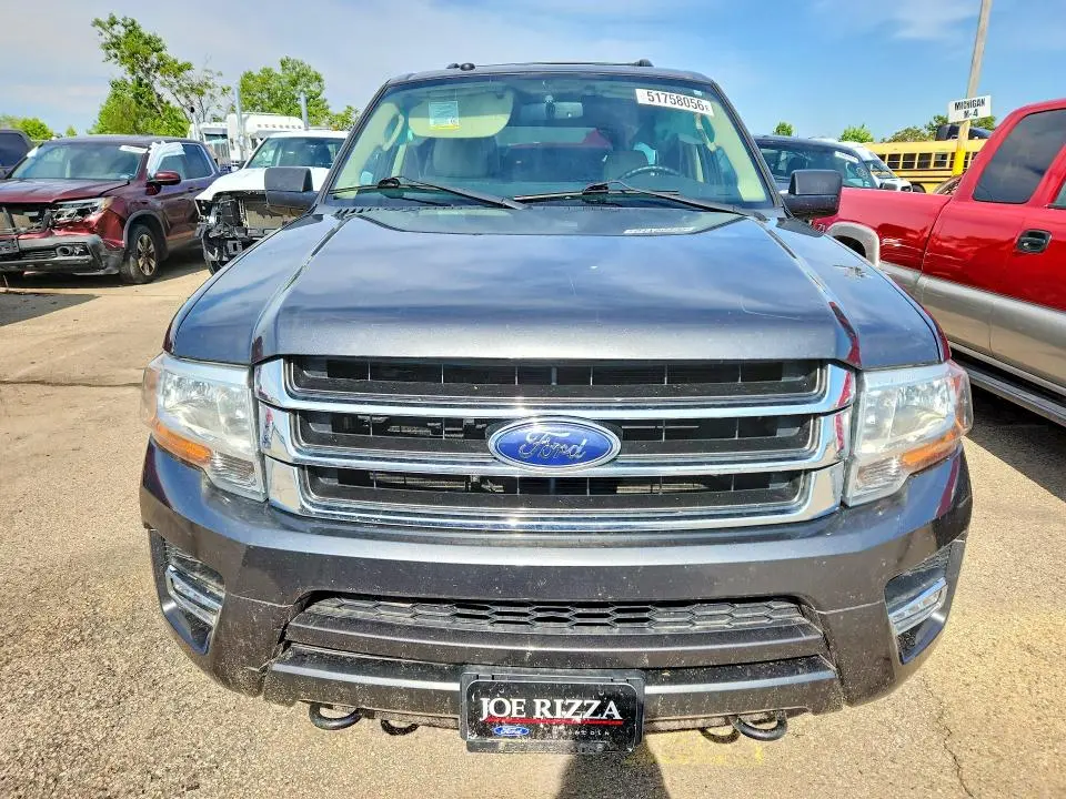 2017 FORD EXPEDITION EL XLT  