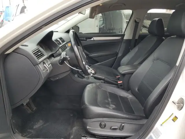 2015 VOLKSWAGEN PASSAT S