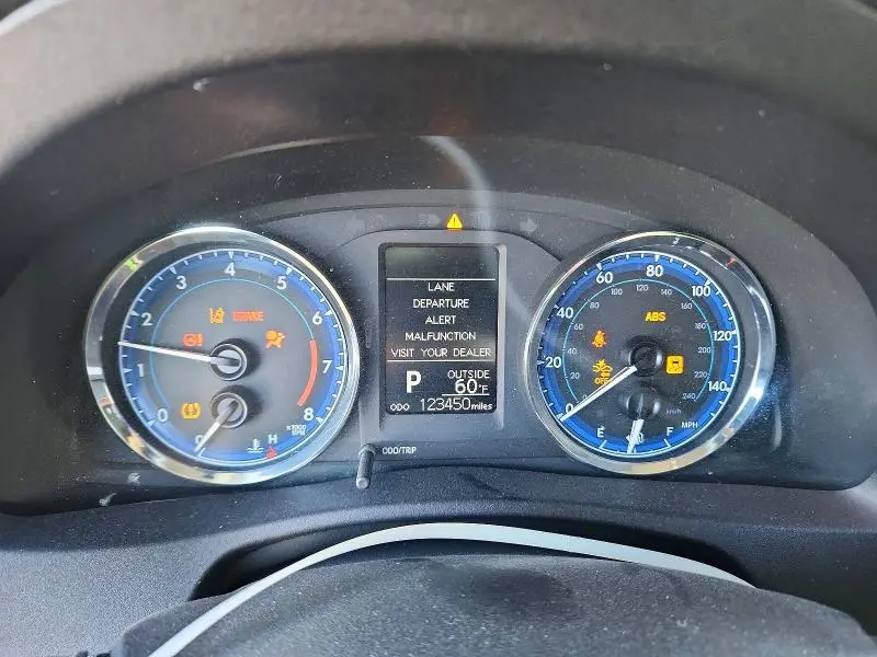 2018 TOYOTA COROLLA L  