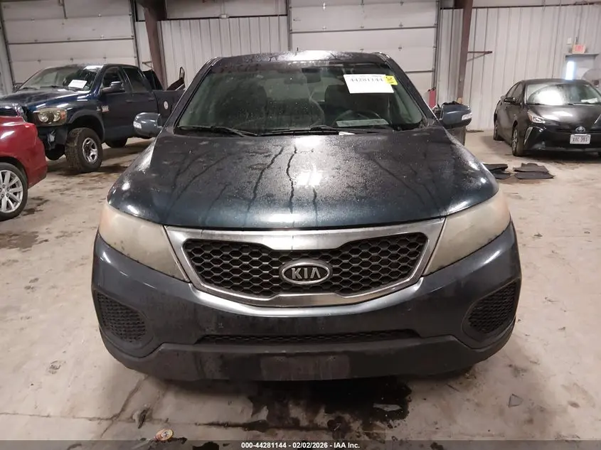2012 KIA SORENTO LX