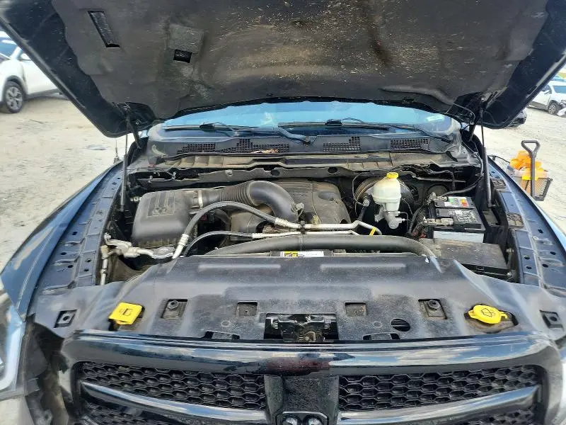 2015 RAM 1500 ST  