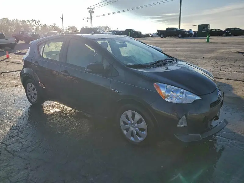 2014 TOYOTA PRIUS C   