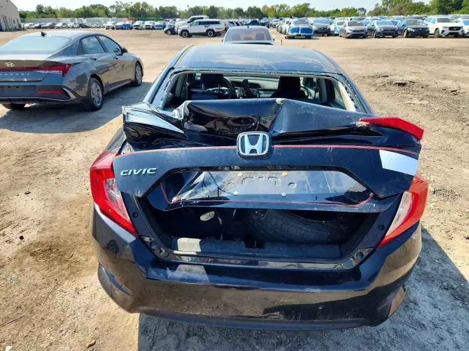 2016 HONDA CIVIC LX  