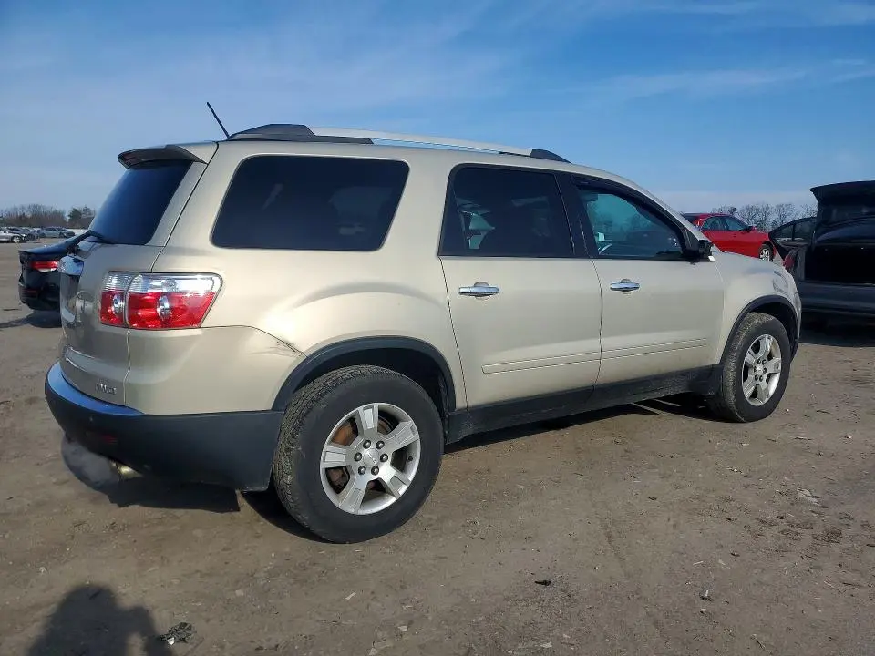 2011 GMC ACADIA SLE  