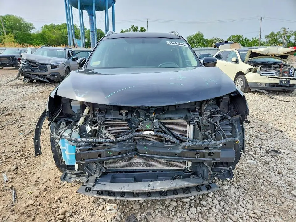 2017 NISSAN ROGUE SV  