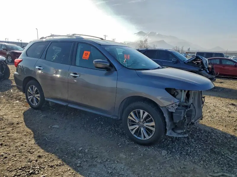 2018 NISSAN PATHFINDER S  