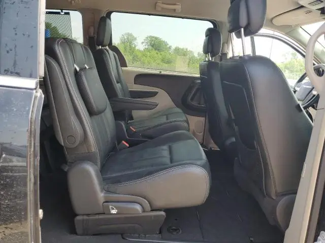 2016 CHRYSLER TOWN & COUNTRY TOURING L  