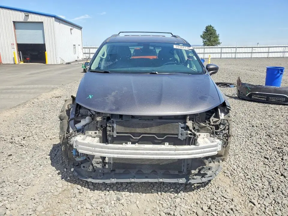 2017 CHRYSLER PACIFICA TOURING L PLUS  