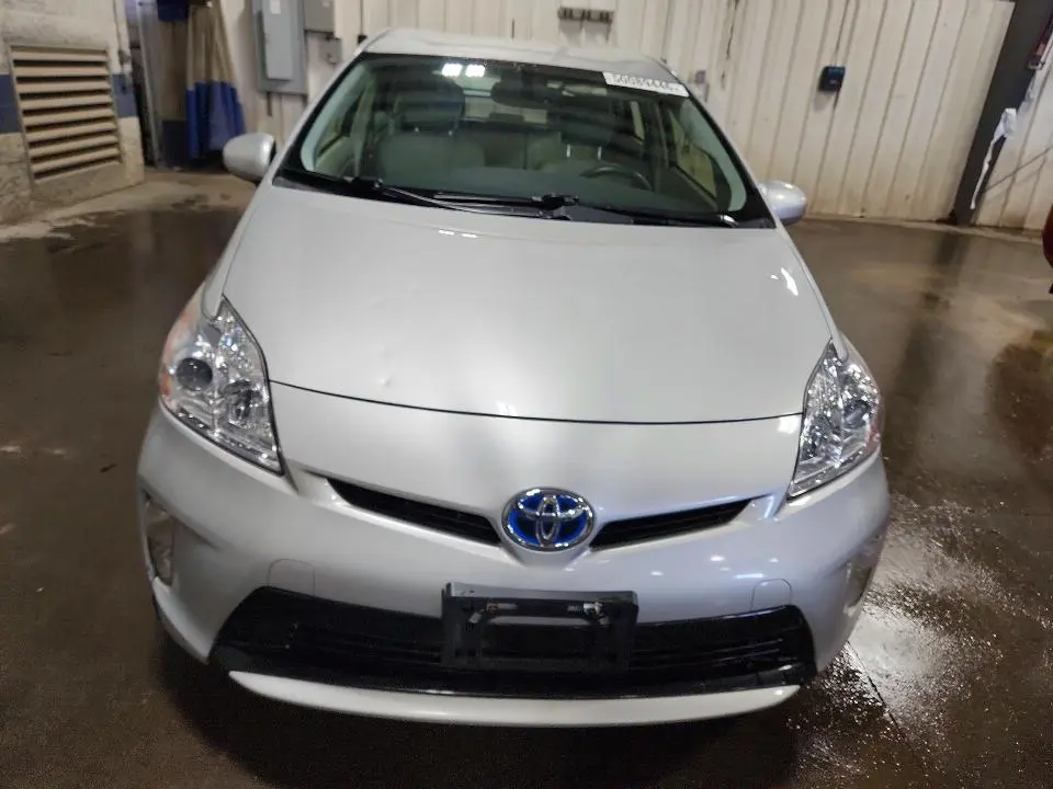 2015 TOYOTA PRIUS FOUR  
