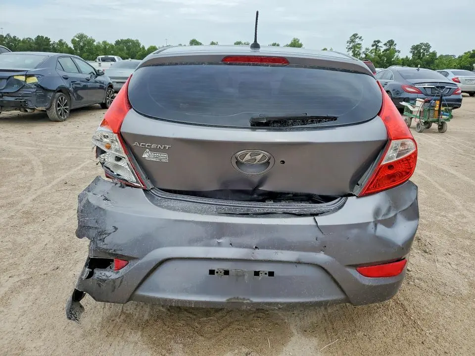 2013 HYUNDAI ACCENT GS  
