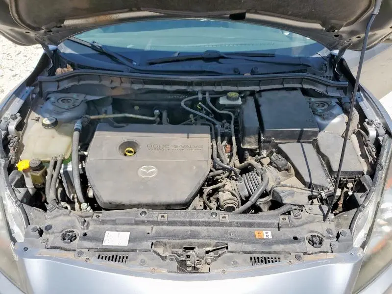 2010 MAZDA 3 S  