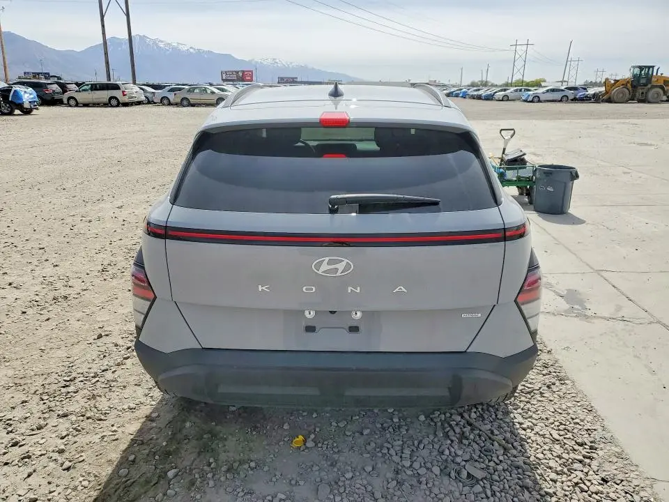 2024 HYUNDAI KONA SEL  
