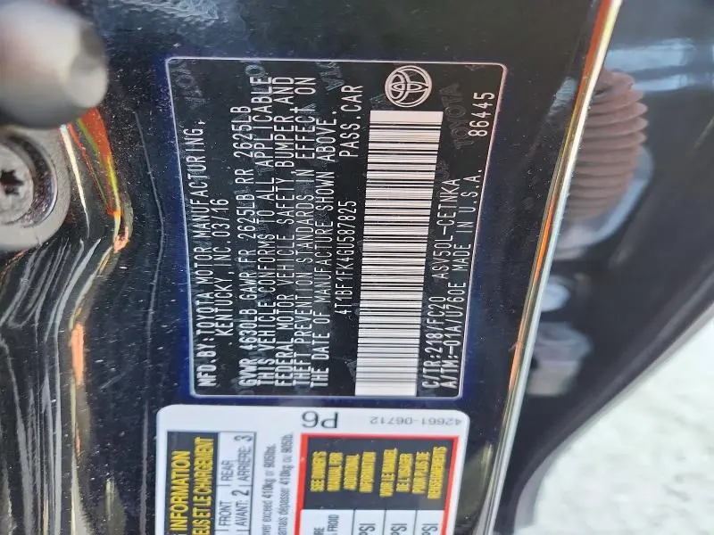 2016 TOYOTA CAMRY LE  