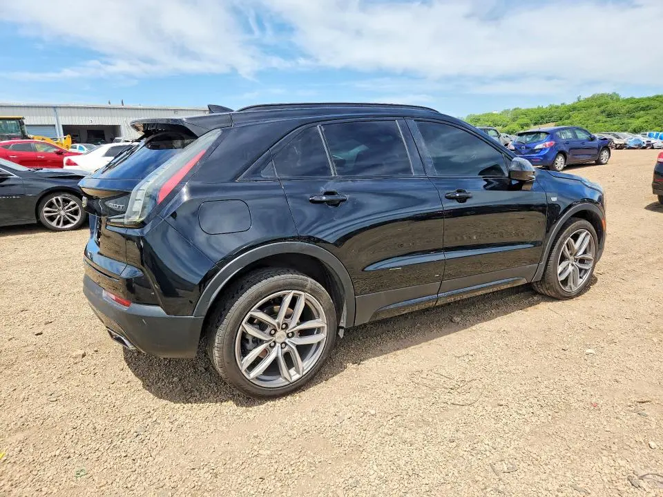 2019 CADILLAC XT4 SPORT  
