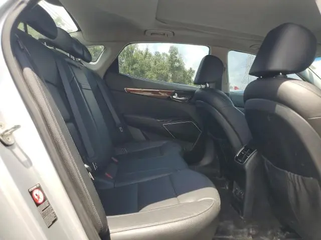 2018 KIA CADENZA PREMIUM  