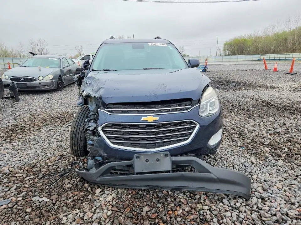 2017 CHEVROLET EQUINOX LT  