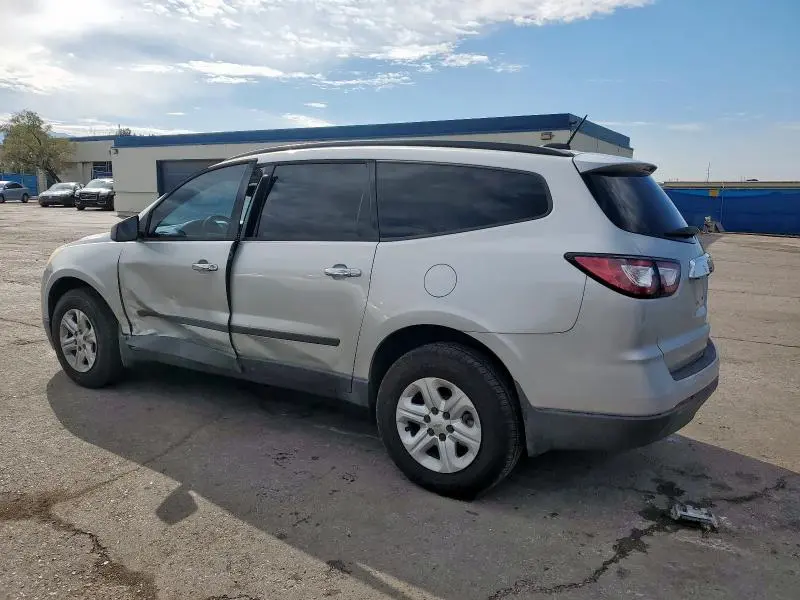 2016 CHEVROLET TRAVERSE LS  