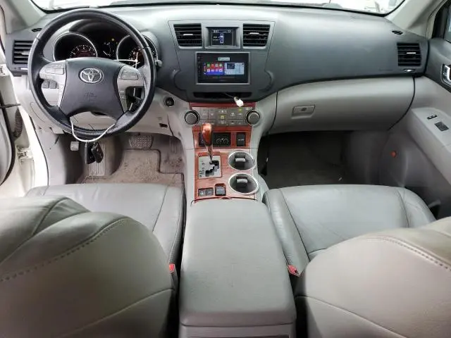2010 TOYOTA HIGHLANDER LIMITED  