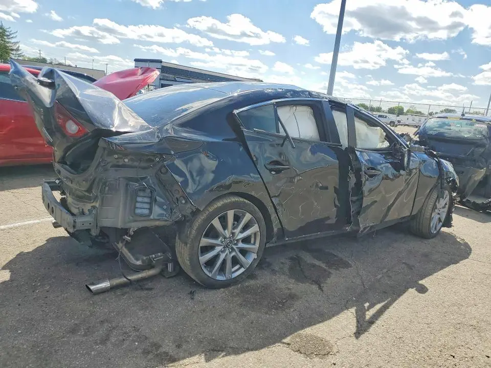 2025 MAZDA 3 PREFERRED  