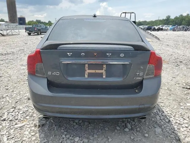 2011 VOLVO S40 T5  