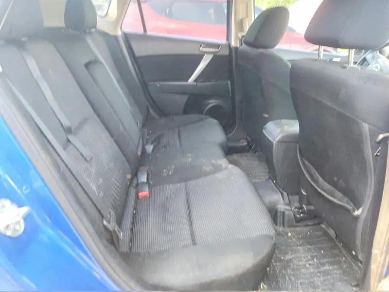 2012 MAZDA 3 I  