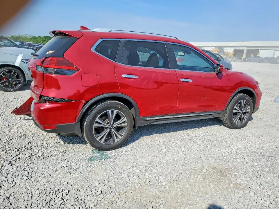 2017 NISSAN ROGUE SL  