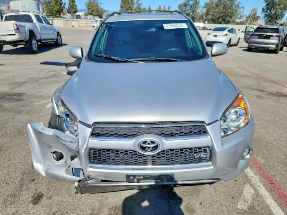 2010 TOYOTA RAV4 LIMITED  