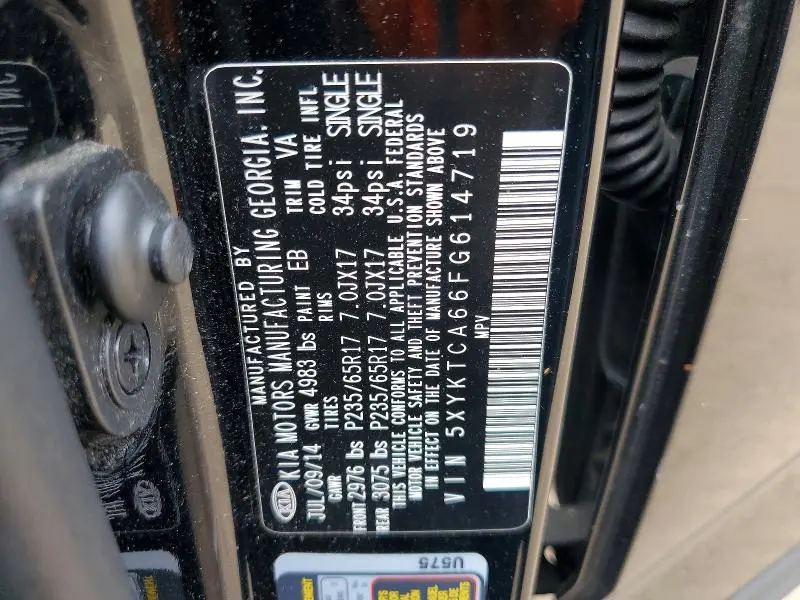 2015 KIA SORENTO LX  