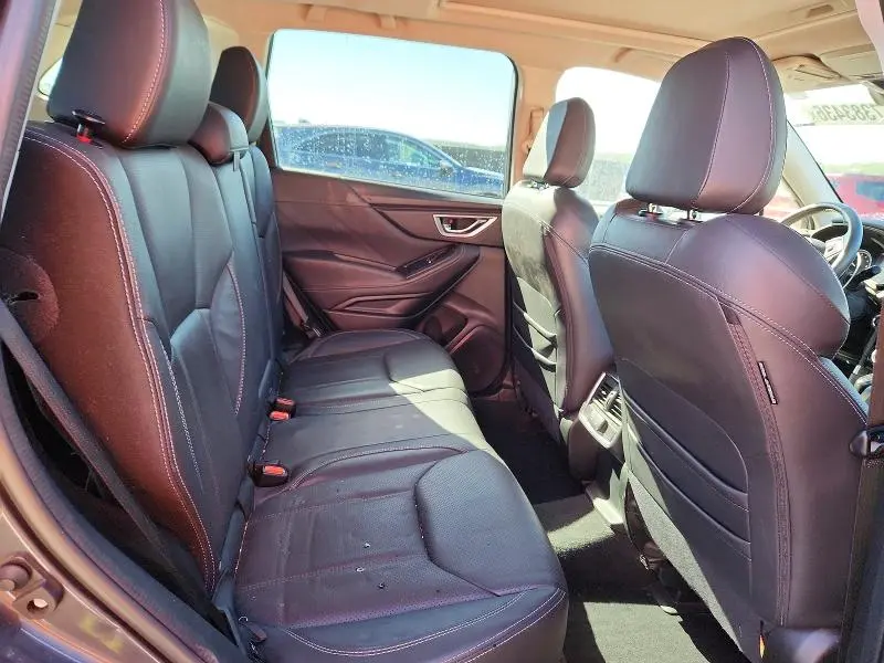 2021 SUBARU FORESTER LIMITED  
