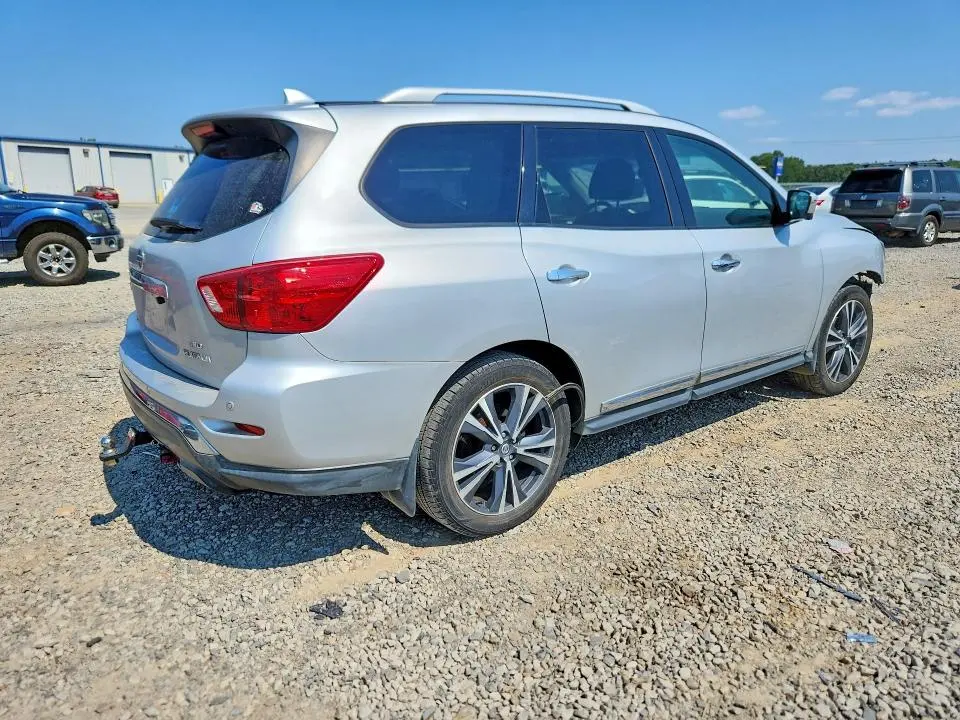 2020 NISSAN PATHFINDER PLATINUM  