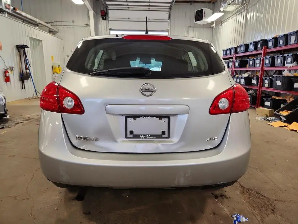 2010 NISSAN ROGUE S  