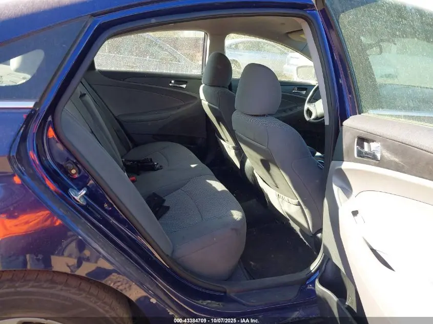 2011 HYUNDAI SONATA GLS