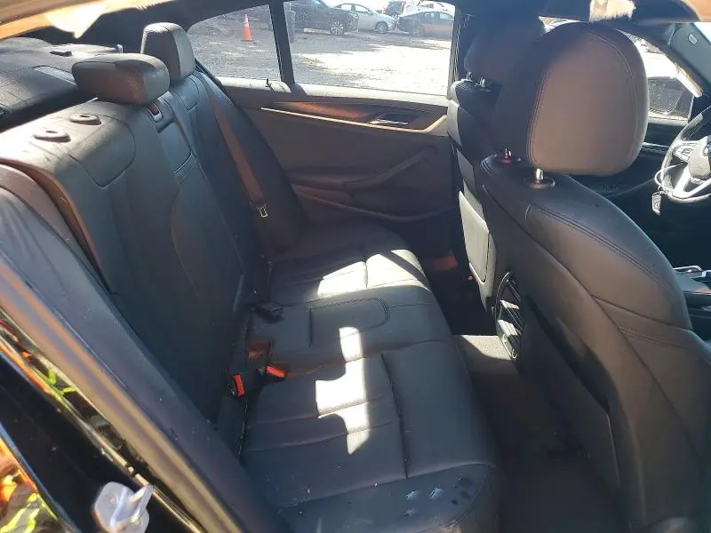 2019 BMW 530 XI  