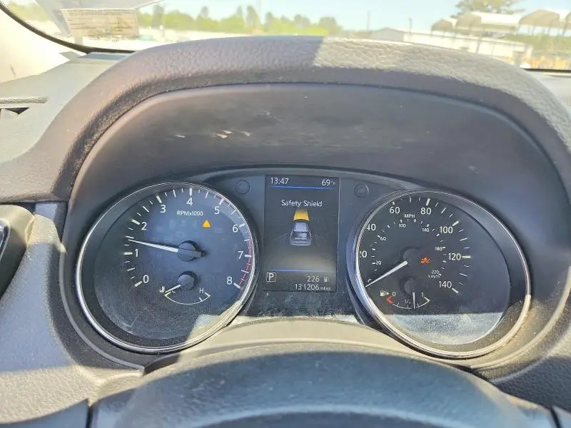 2018 NISSAN ROGUE S  