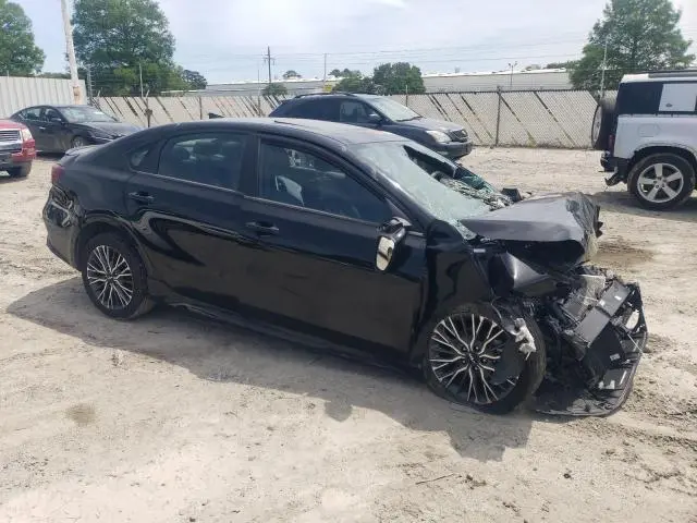 2024 KIA FORTE GT LINE  