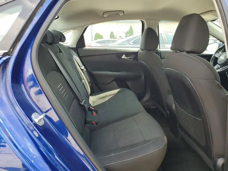 2019 KIA FORTE S  