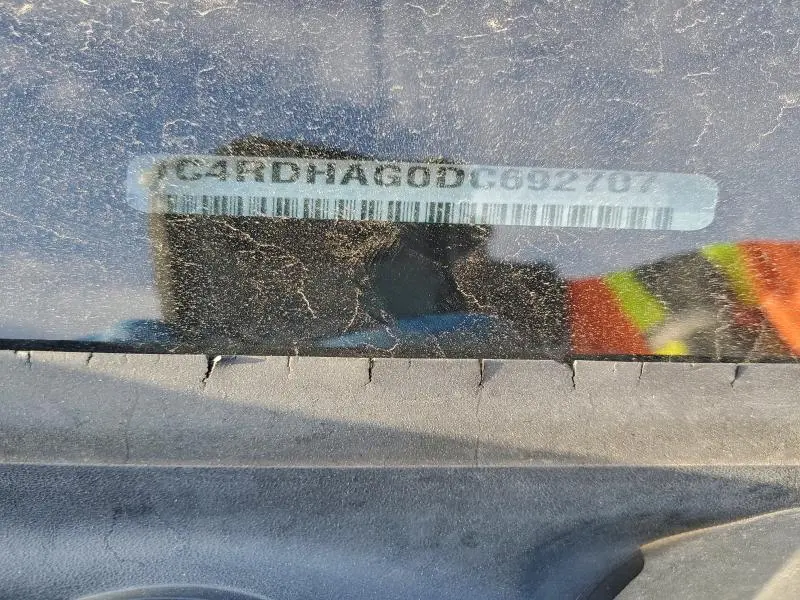 2013 DODGE DURANGO SXT  