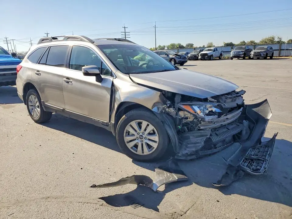 2016 SUBARU OUTBACK   