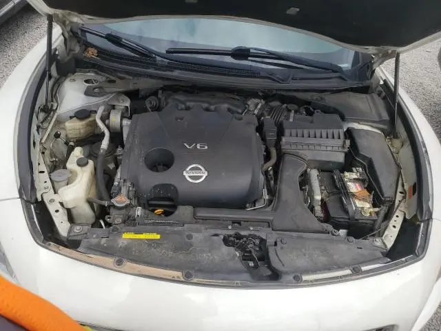 2014 NISSAN MAXIMA S  