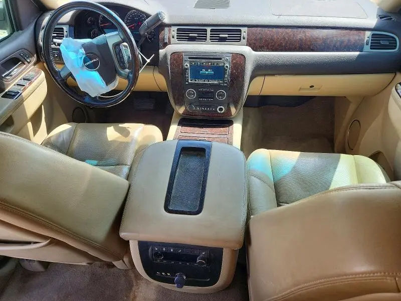 2011 GMC YUKON DENALI  