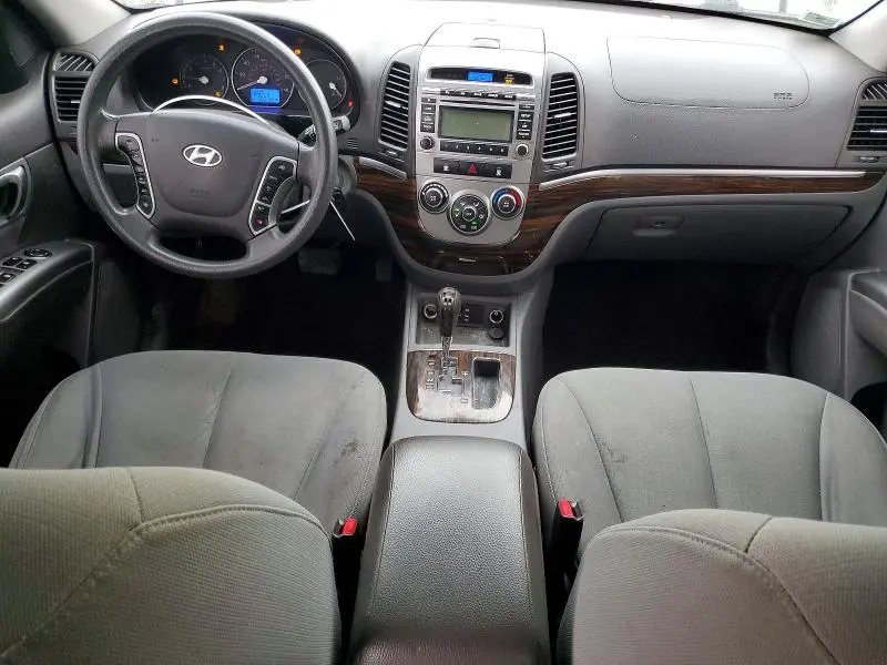 2010 HYUNDAI SANTA FE GLS  
