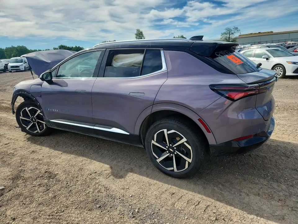 2025 CHEVROLET EQUINOX LT  