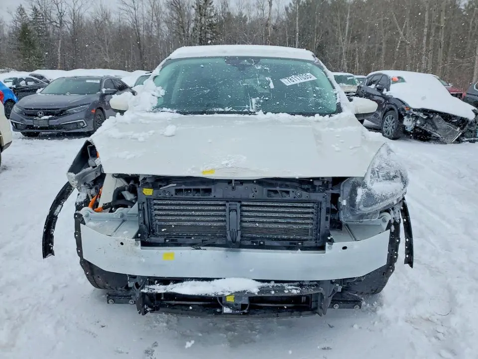 2021 FORD ESCAPE TITANIUM  