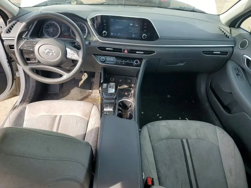 2020 HYUNDAI SONATA SE  