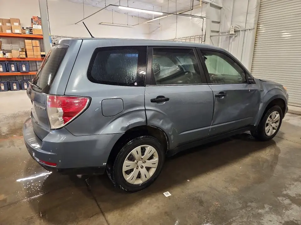 2010 SUBARU FORESTER 2.5X  