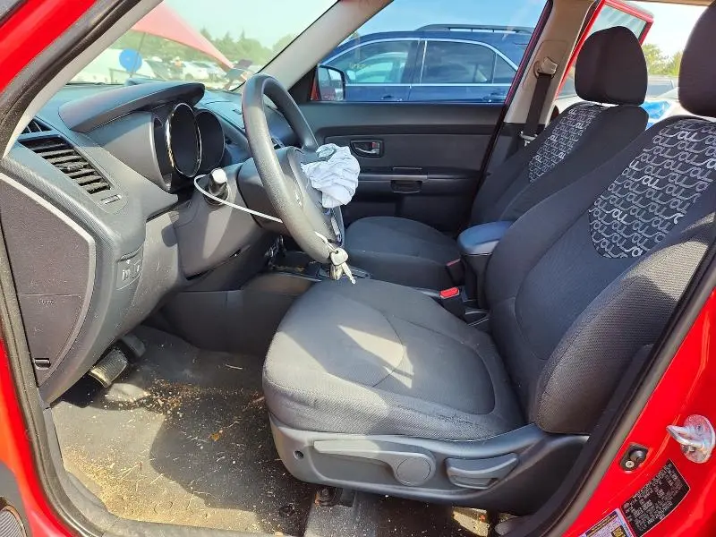 2010 KIA SOUL +  
