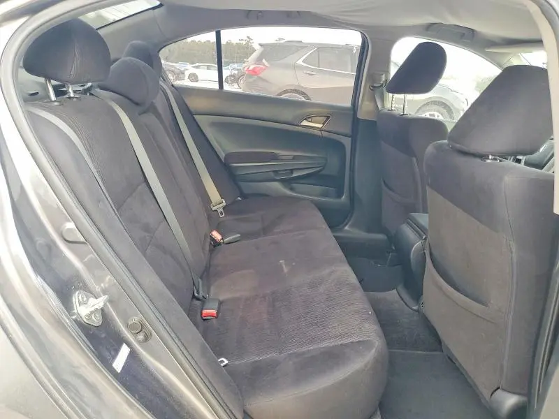 2012 HONDA ACCORD LX  