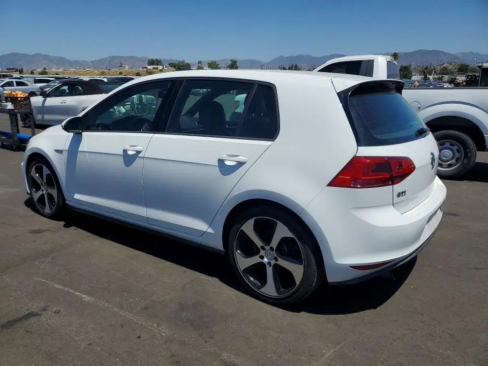 2015 VOLKSWAGEN GTI   