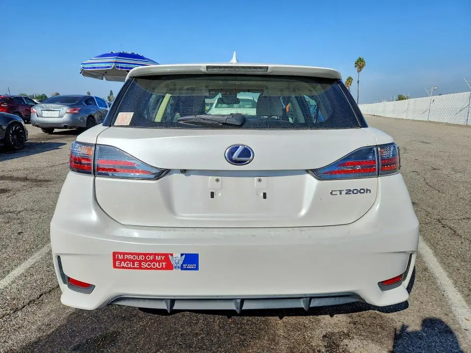 2017 LEXUS CT 200  
